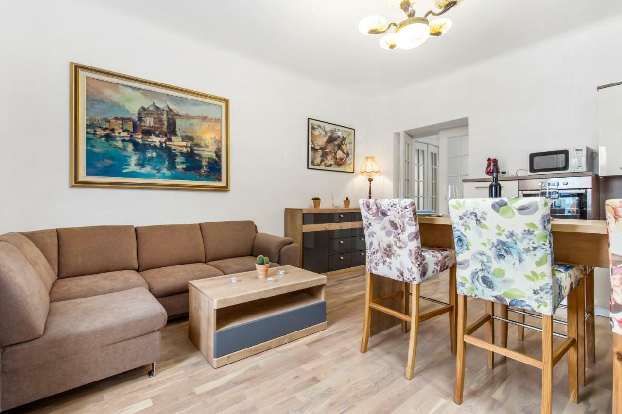 Apartman Villa Carolina Rijeka Exteriér fotografie