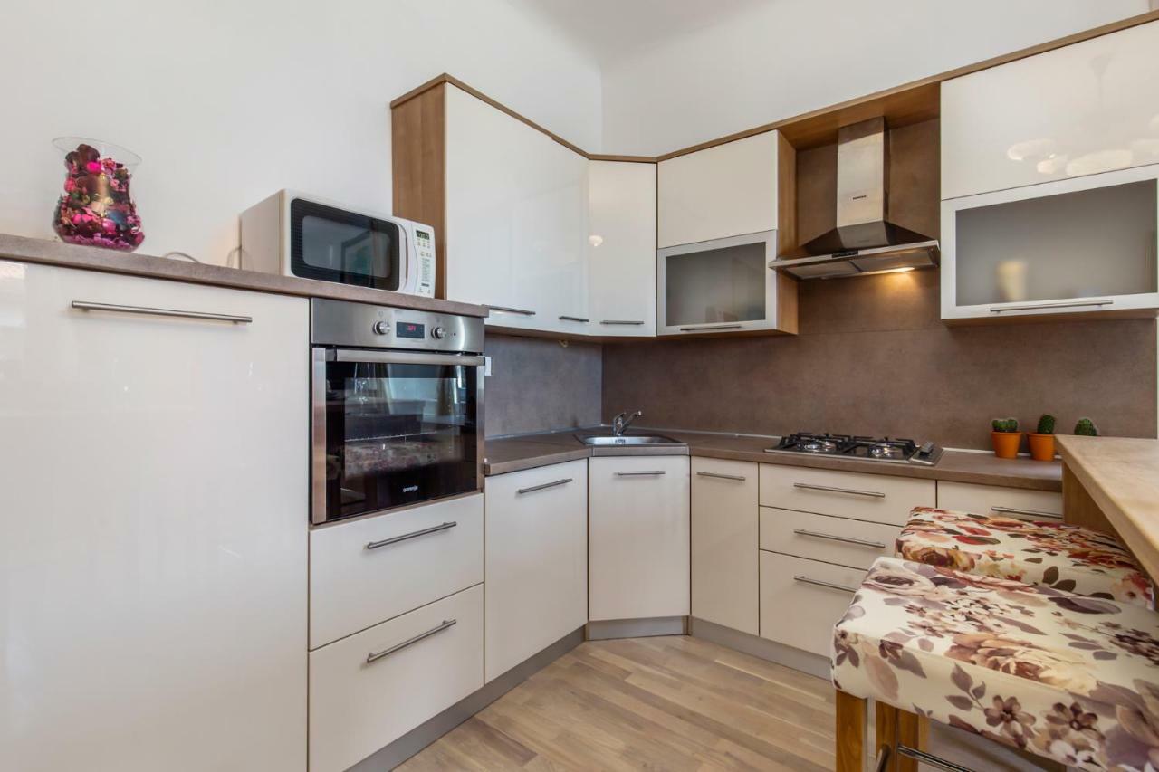 Apartman Villa Carolina Rijeka Exteriér fotografie