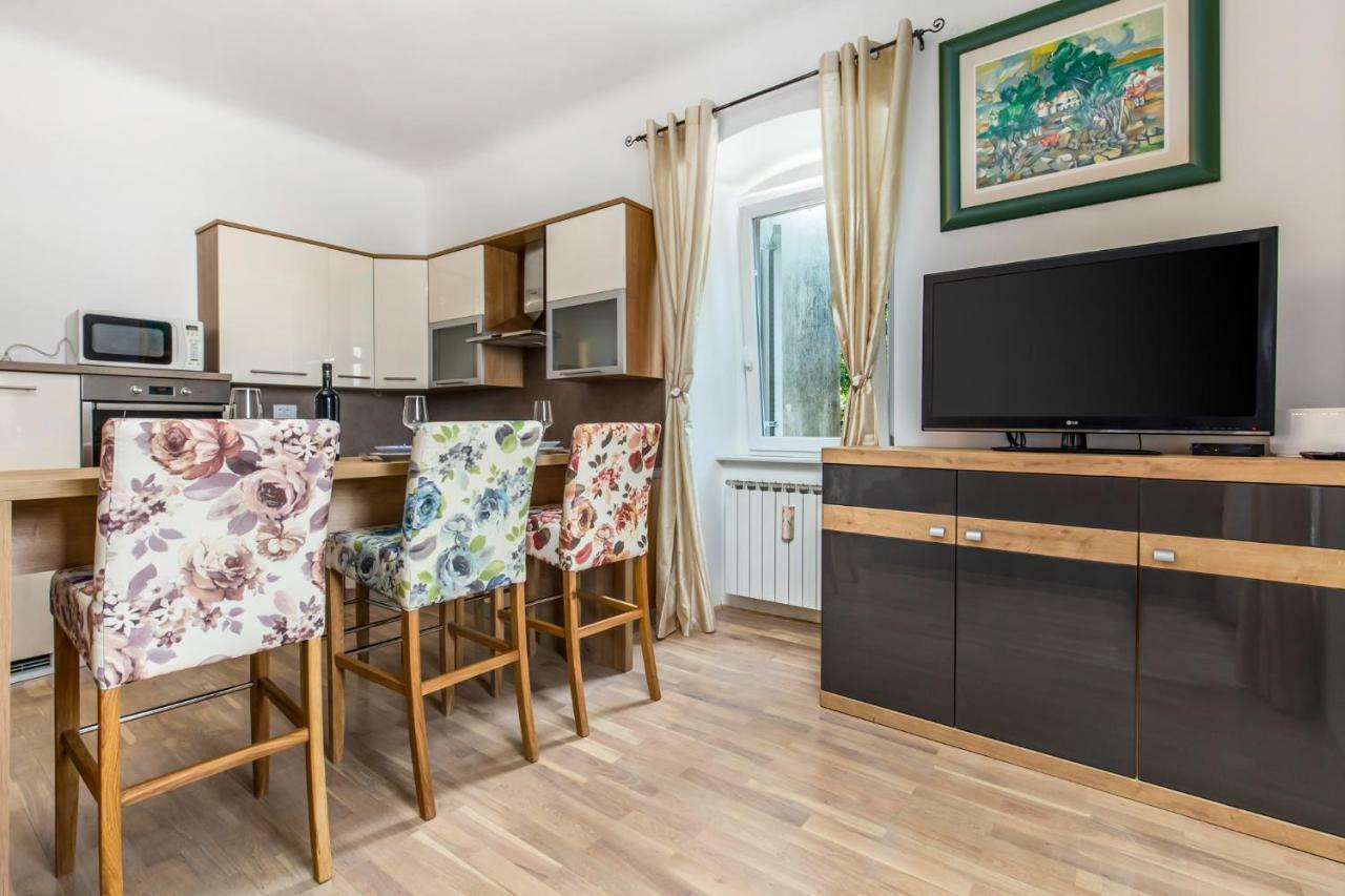 Apartman Villa Carolina Rijeka Exteriér fotografie