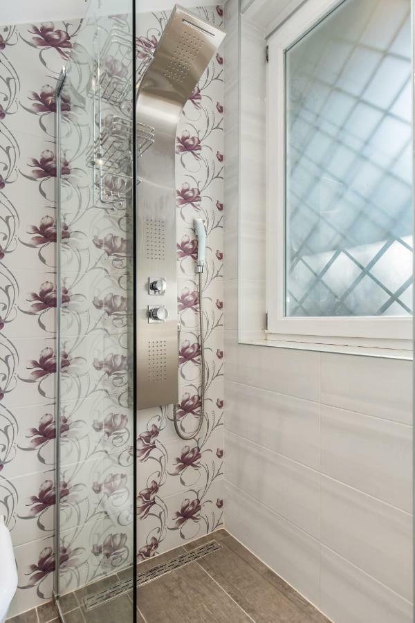Apartman Villa Carolina Rijeka Exteriér fotografie